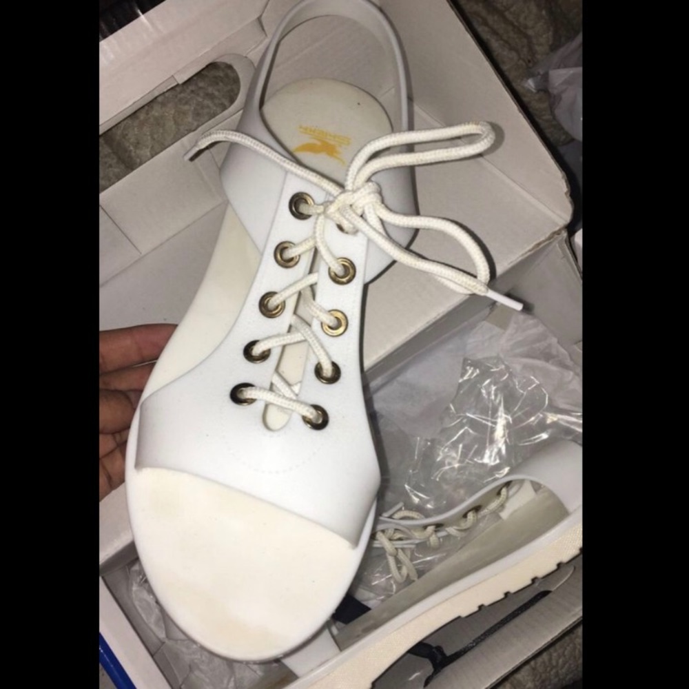 White Shiekh Women’s Sandals